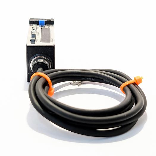 Used KEYENCE CORPORATION  PX-10P