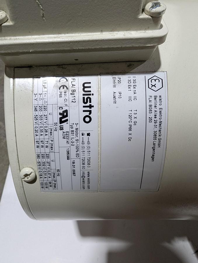 Used SEW-EURODRIVE RF67 AM184 Gearmotor – Helical Gear Unit + Wistro FLAI Bg112 Motor Cooling Fan – 230V, IP66