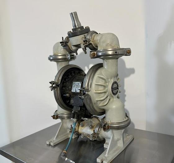 D'occasion SANDPIPER PB 1 1/2-A - Diaphragm pump