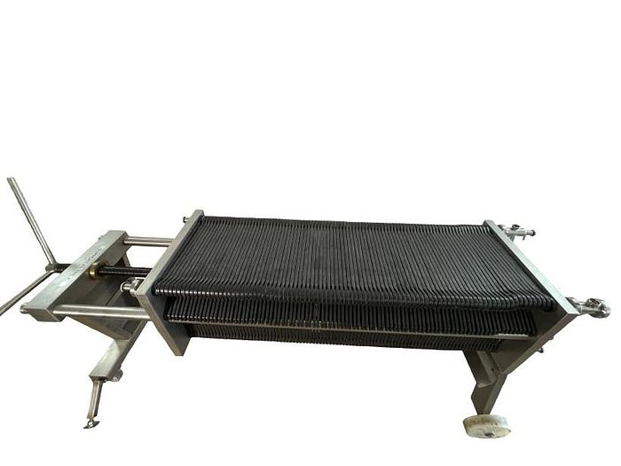 D'occasion VELO Spa FPC 040T100 - Filtre à plaques