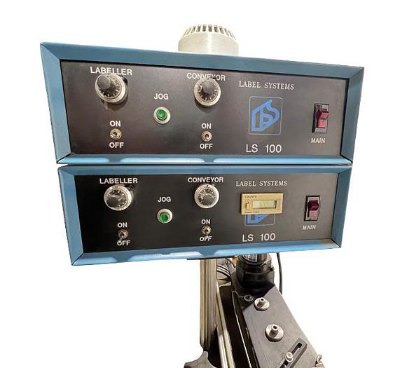 D'occasion LABEL SYSTEMS LS 100 80 - Étiqueteuse à sceau de sécurité automatique