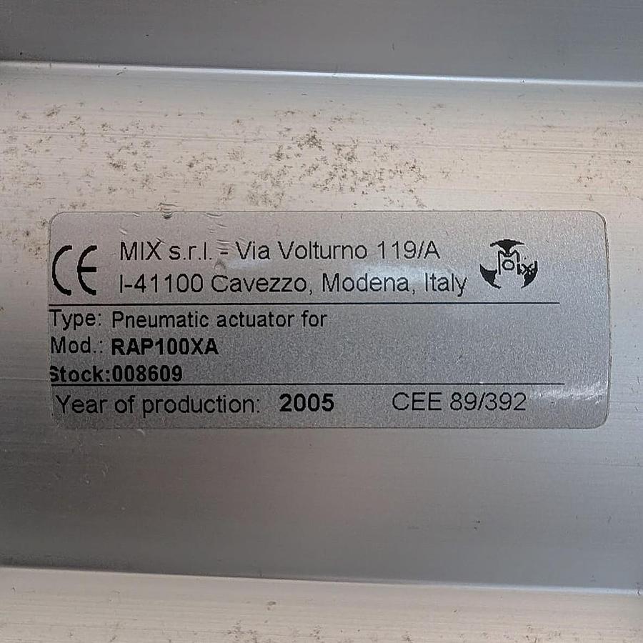 Used MIX s.r.l. SVA200C2A61 Ensemble vanne papillon avec actionneur pneumatique
