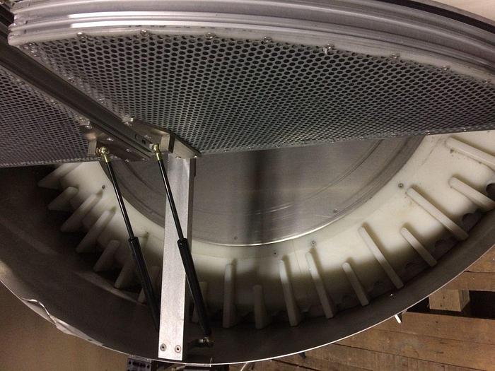 Used Bottle Feeder De-scrambler