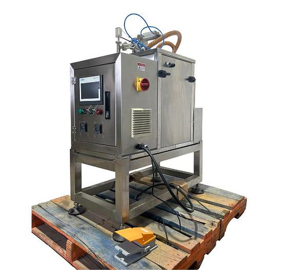 D'occasion  Semi-automatic piston filler