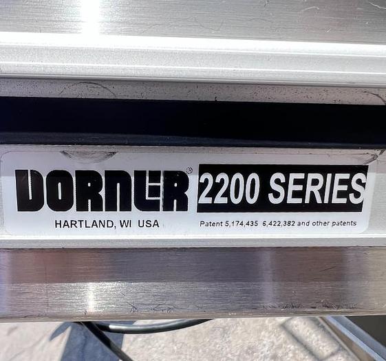 D'occasion DORNER 2200 SERIES - Convoyeur élévateur