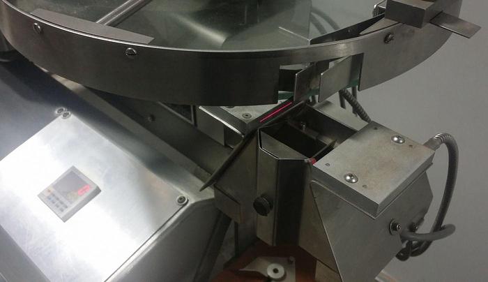 D'occasion VERSACOUNT 714H Compteuse de pillule semi-automatique