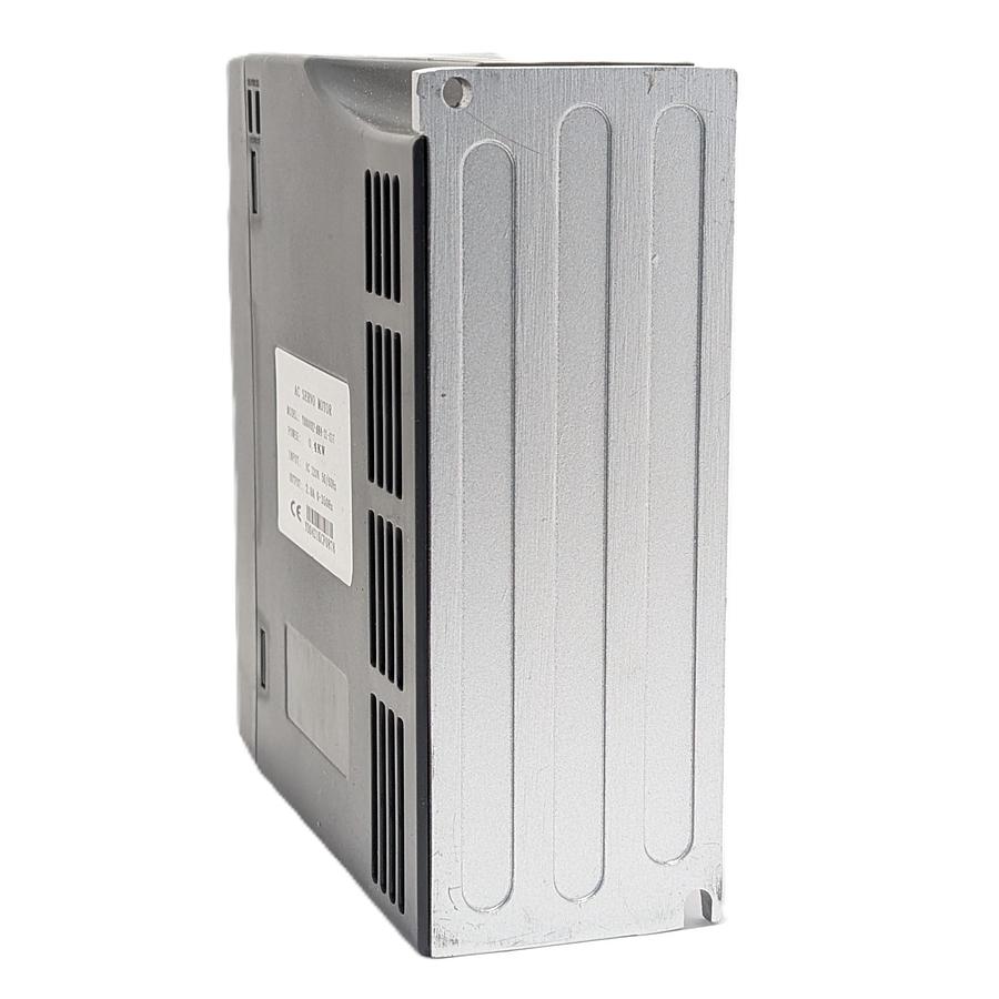 Used AC SERVO MOTOR YD0421KCF0878