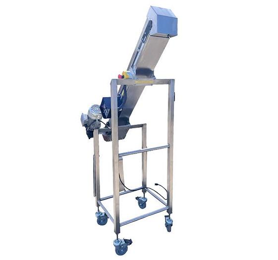 D'occasion DORNER 2200 SERIES - Convoyeur élévateur