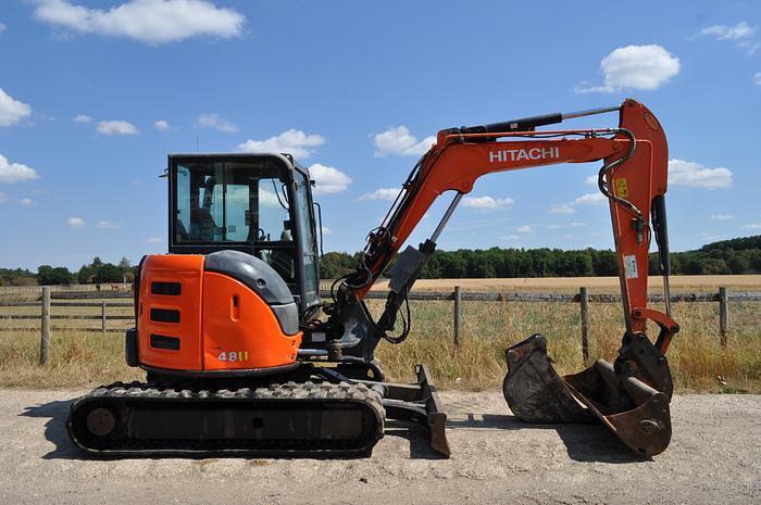 Used 2014 HITACHI ZX48U