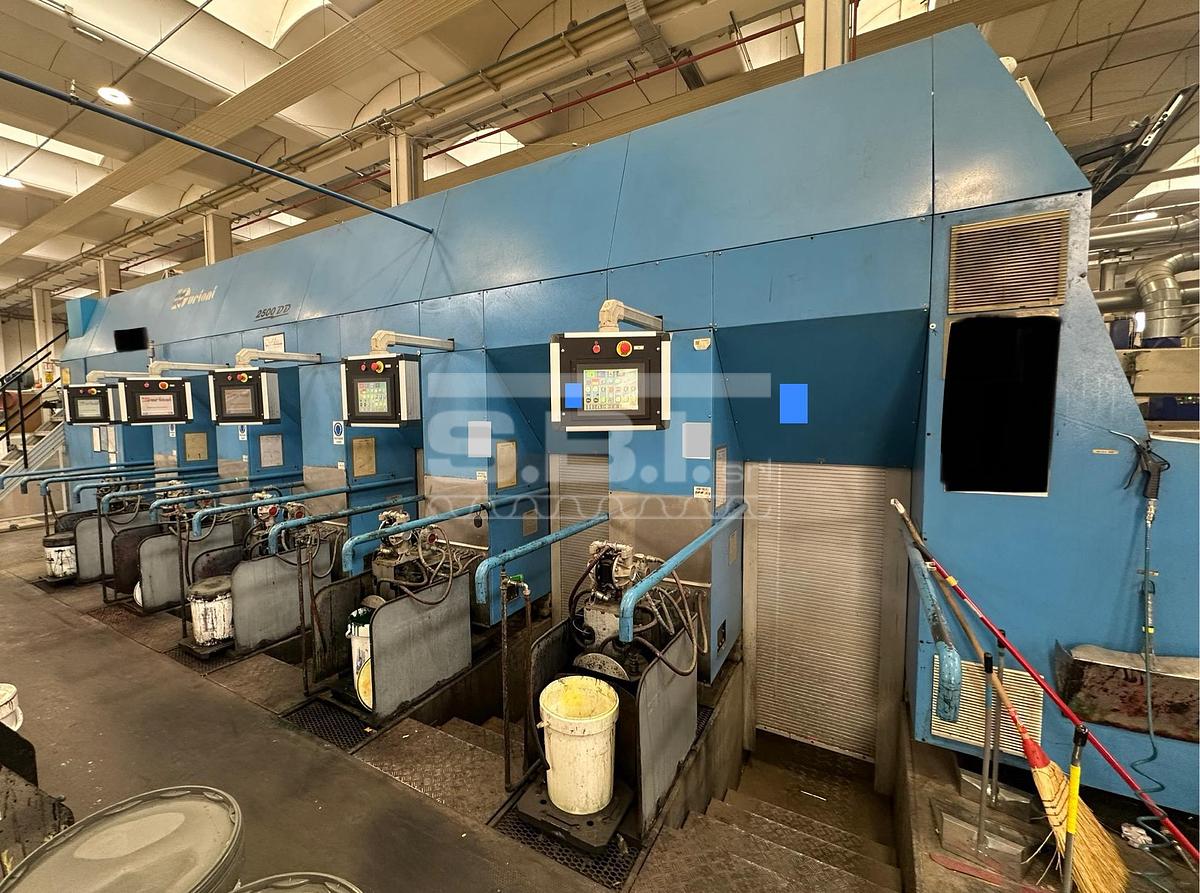 Used Curioni 2500 DD casemaker + periferici