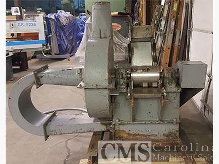 Used Montgomery Horizontal Wood Grinder
