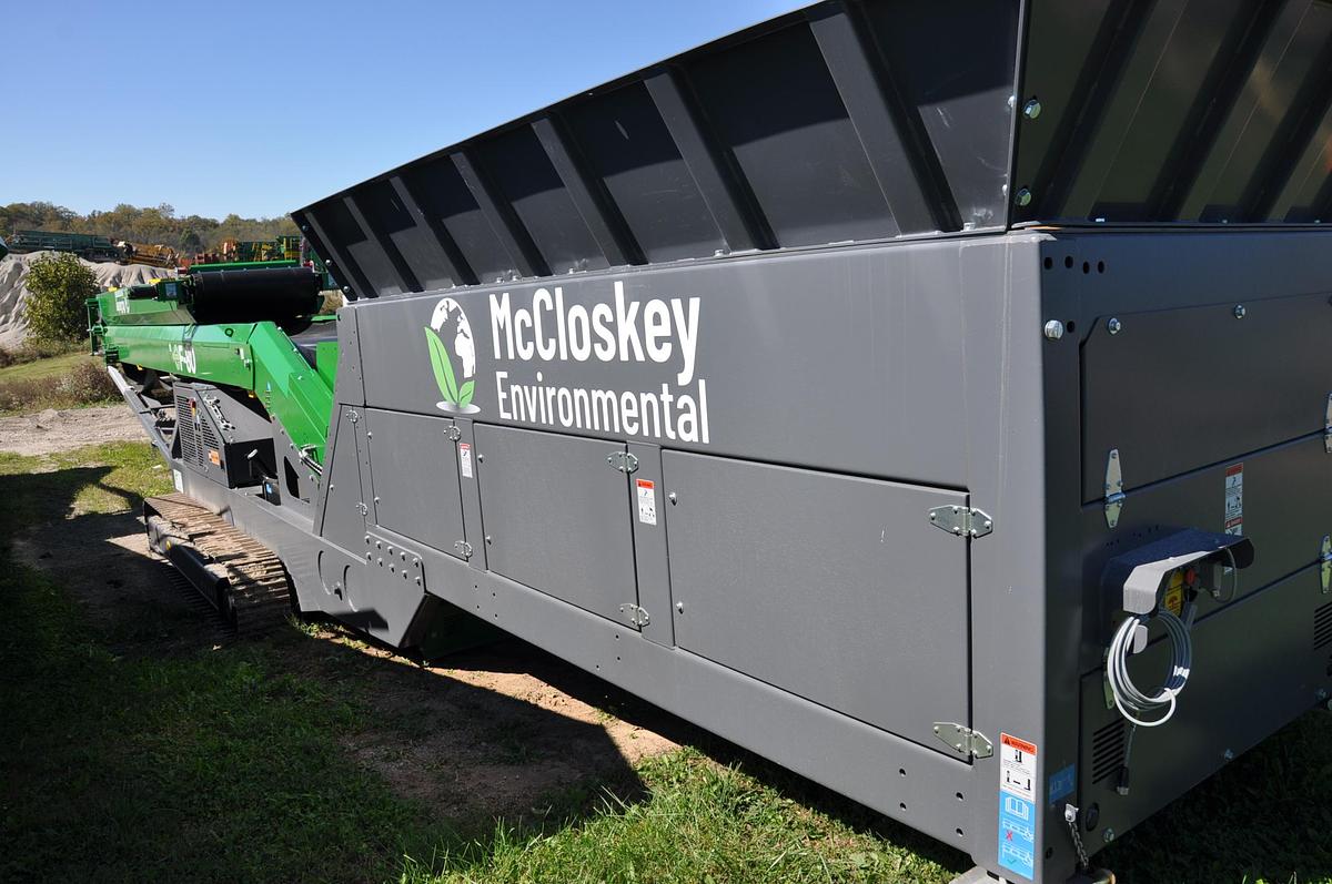 EF80 SF80 McCloskey Environmental Hopper-Feeder
