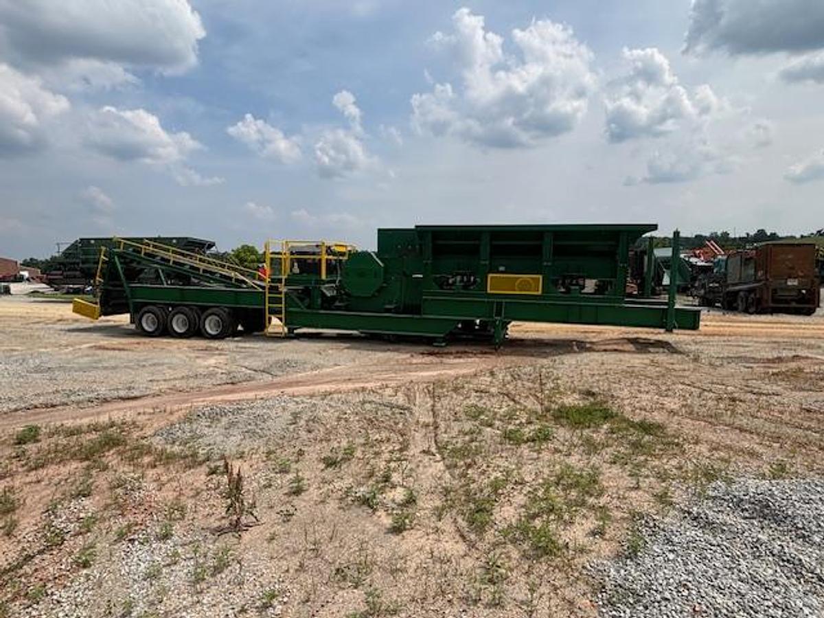 New Portable 24" x 40" (J40) McCloskey Jaw Crushing Plant