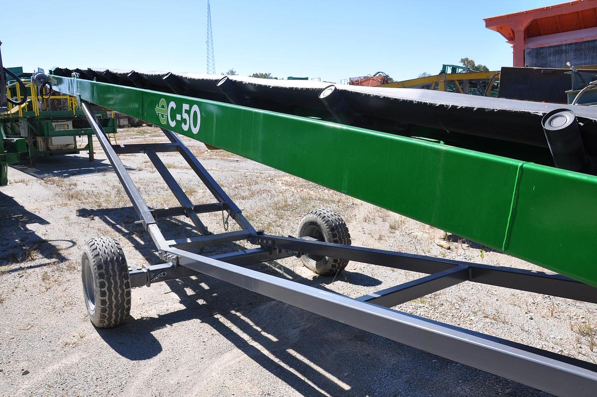 EC-50 McCloskey Conveyor