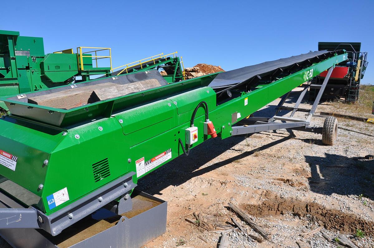 EC-50 McCloskey Conveyor