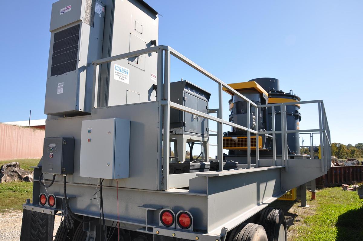 Wheeled Portable VSI Vertical Shaft Impact Crusher Meka MVI 90L