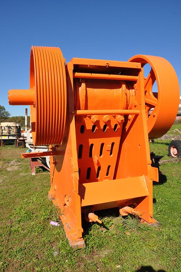Used EAGLE CRUSHER 32x40 Jaw Crusher Bare