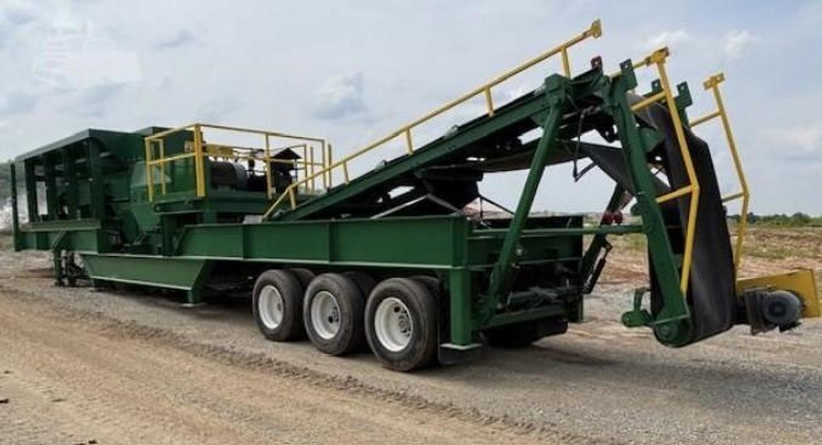 New Portable 24" x 40" (J40) McCloskey Jaw Crushing Plant