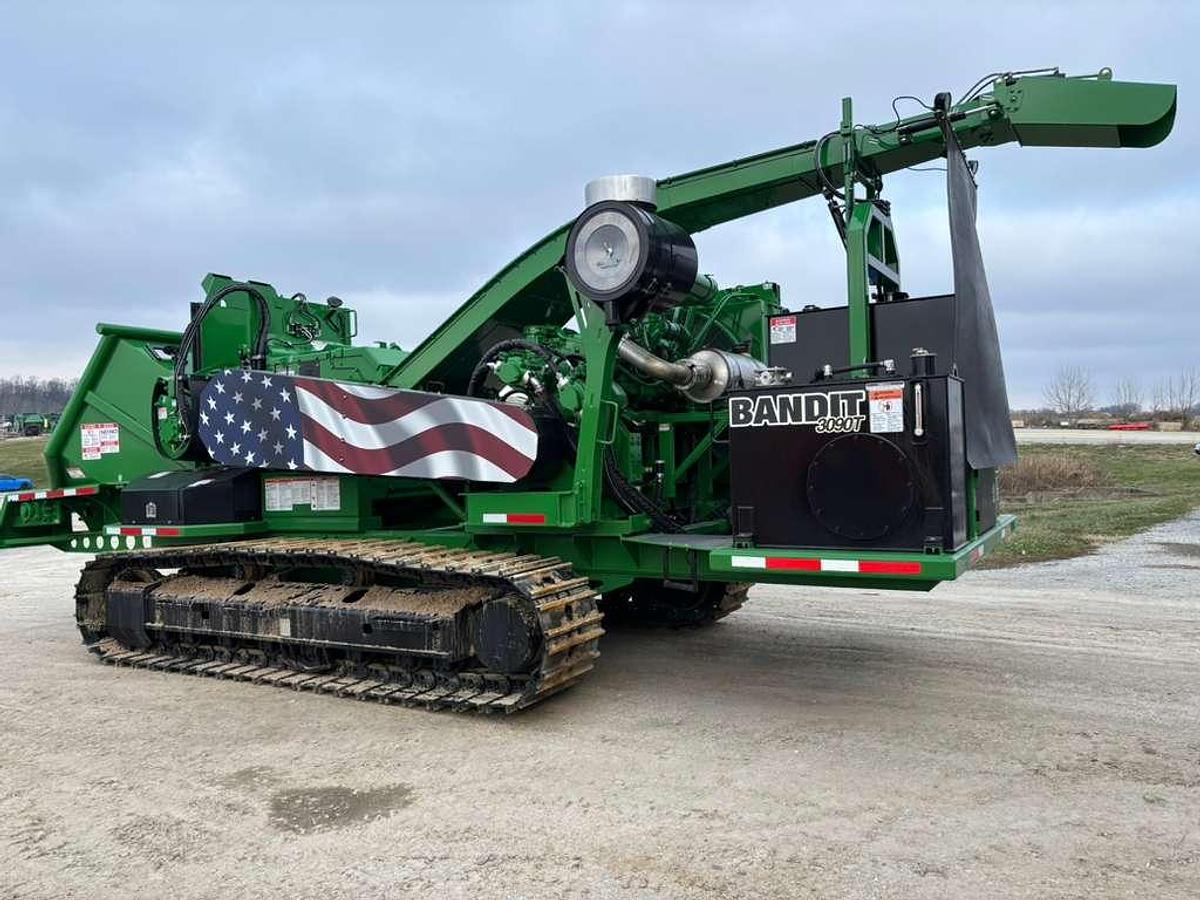 3040T Bandit Tracked Portable Chipper