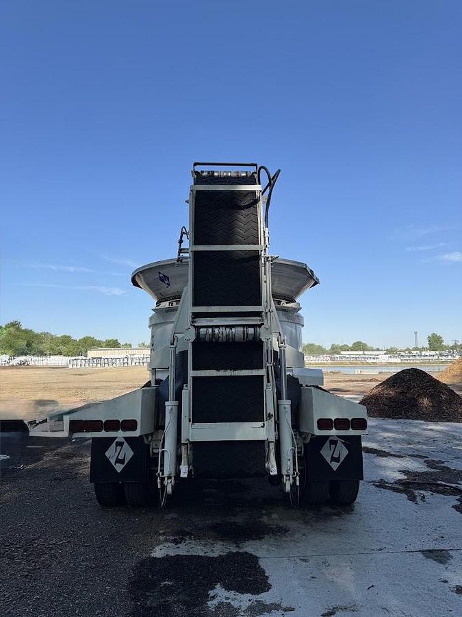 Used 2023 Diamond Z DZT 1248B Tub Grinder