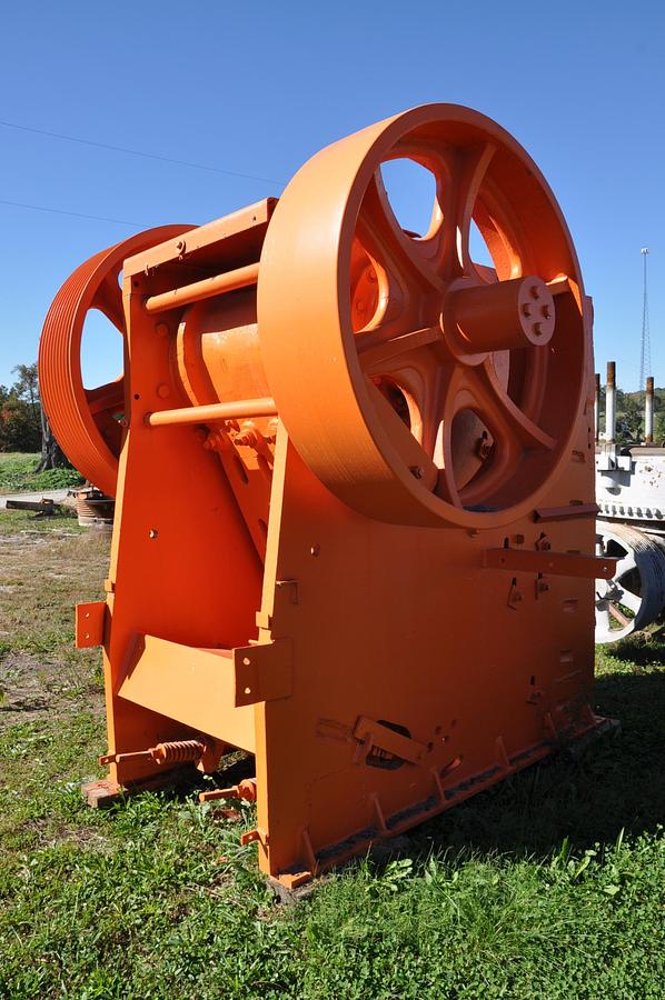 Used EAGLE CRUSHER 32x40 Jaw Crusher Bare