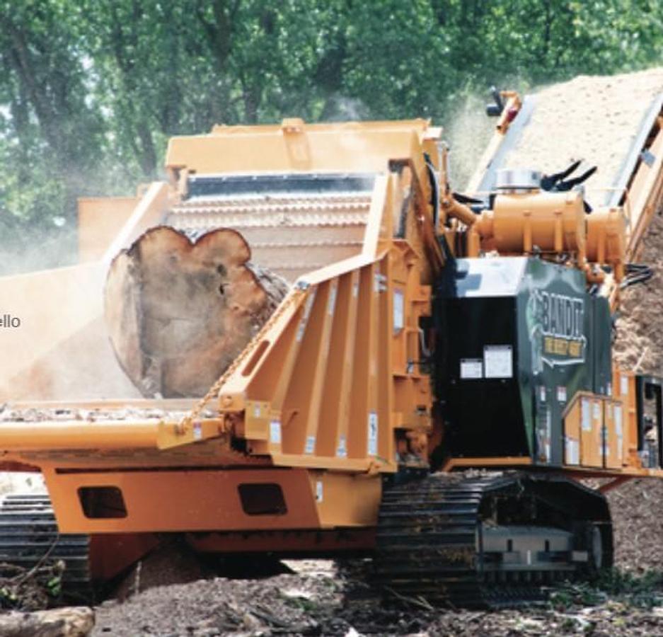 The Beast 4680 XP Bandit Horizontal Grinder on Tracks