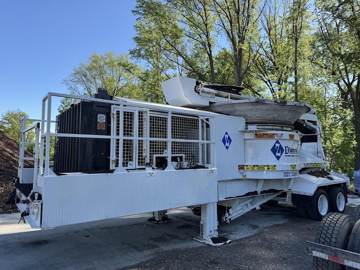 Used 2023 Diamond Z DZT 1248B Tub Grinder