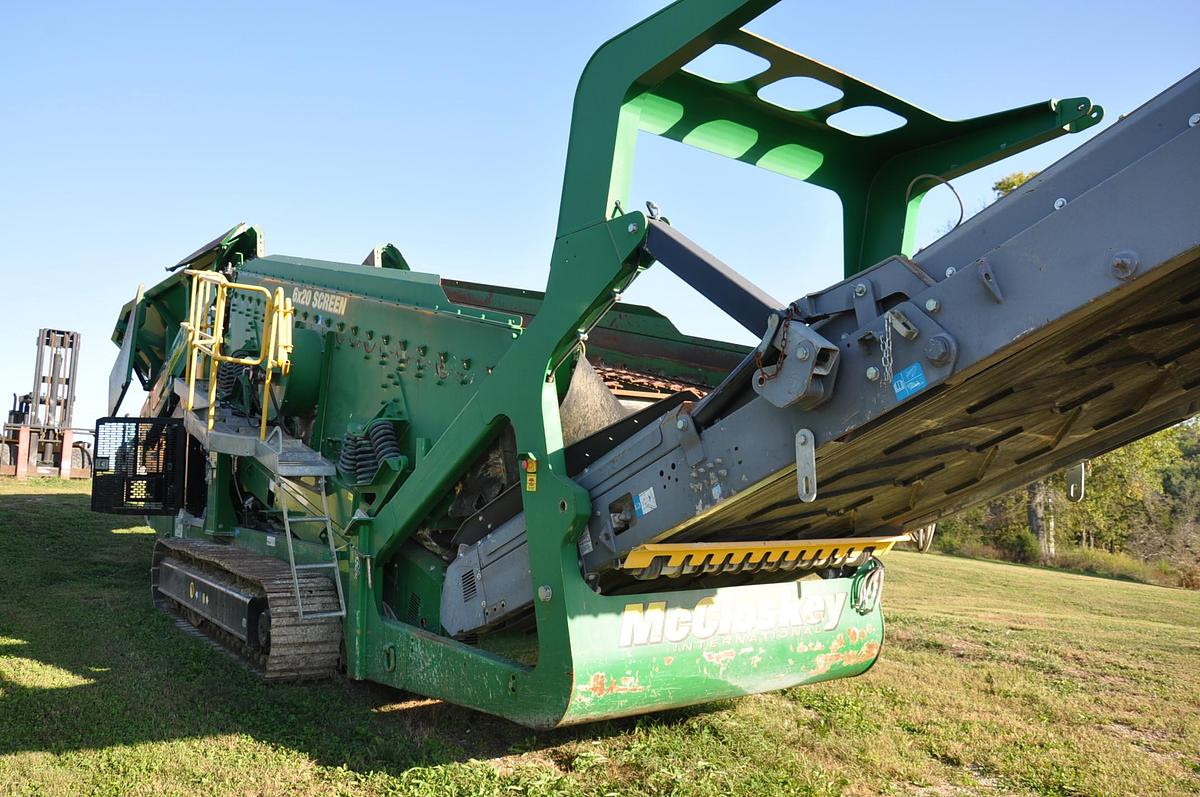 Used MCCLOSKEY R230