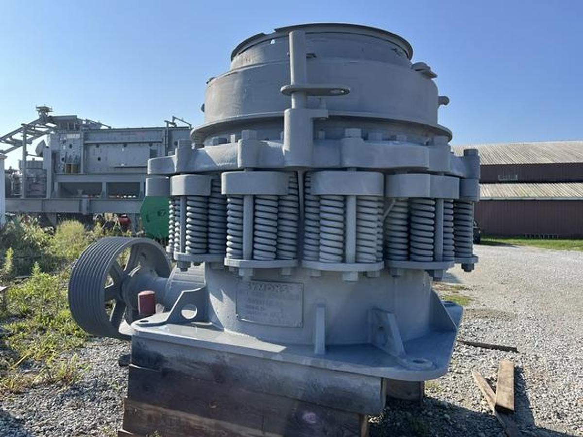 Used 4' 1/4"  Nordberg Symons Cone Crusher