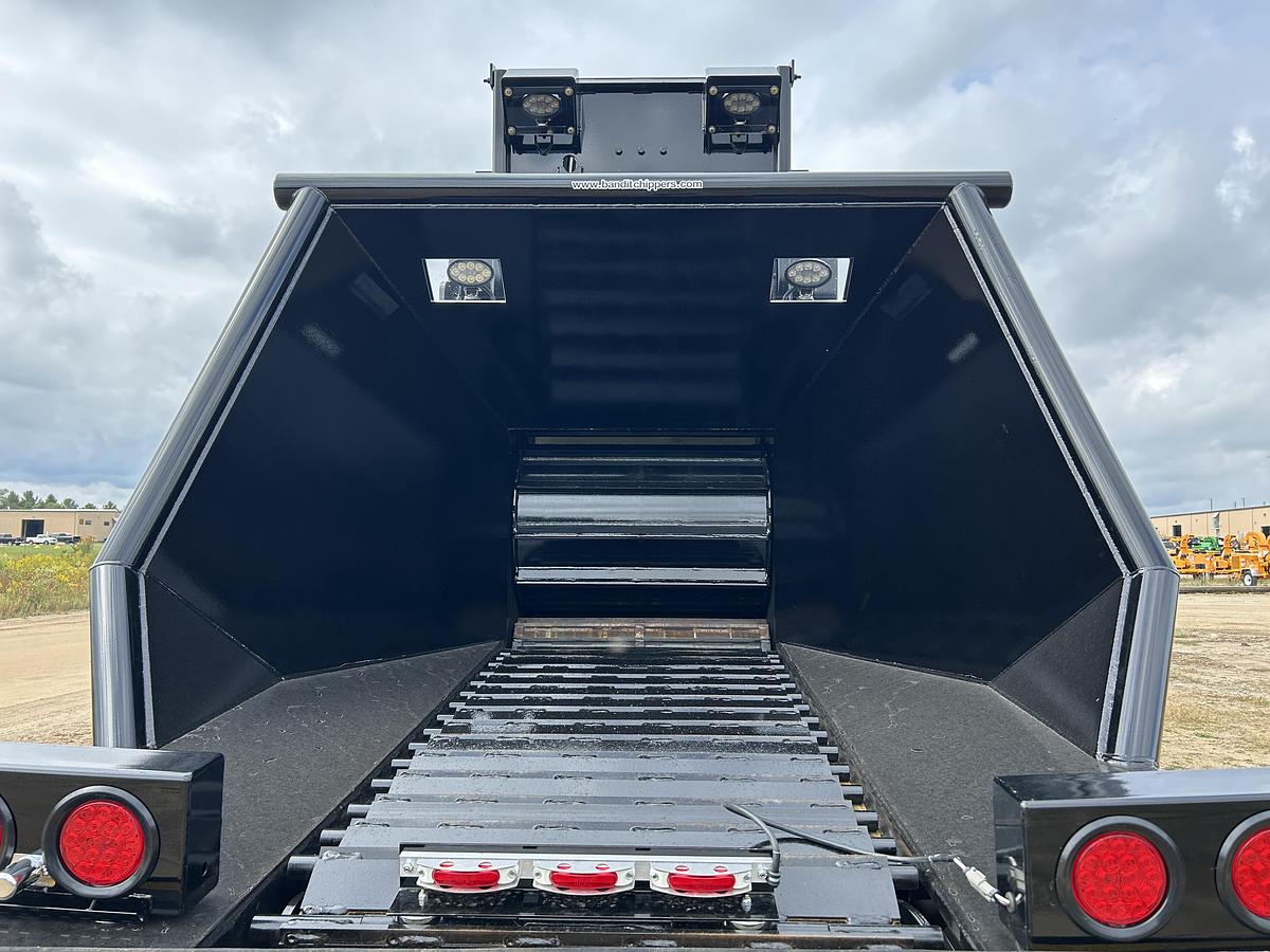 New 2025 Bandit 2590 Wheeled Portable Chipper