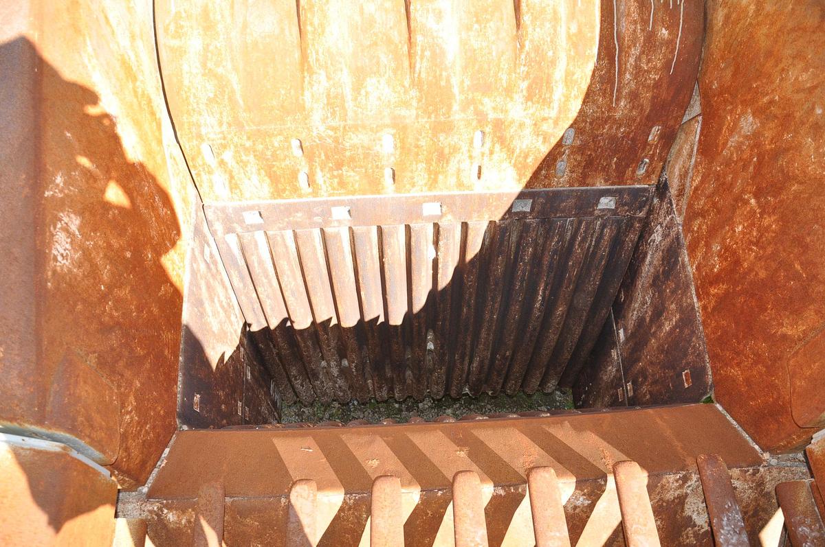 Refurbished Lippmann 30" x 62" 3062J Jaw Crushing Plant
