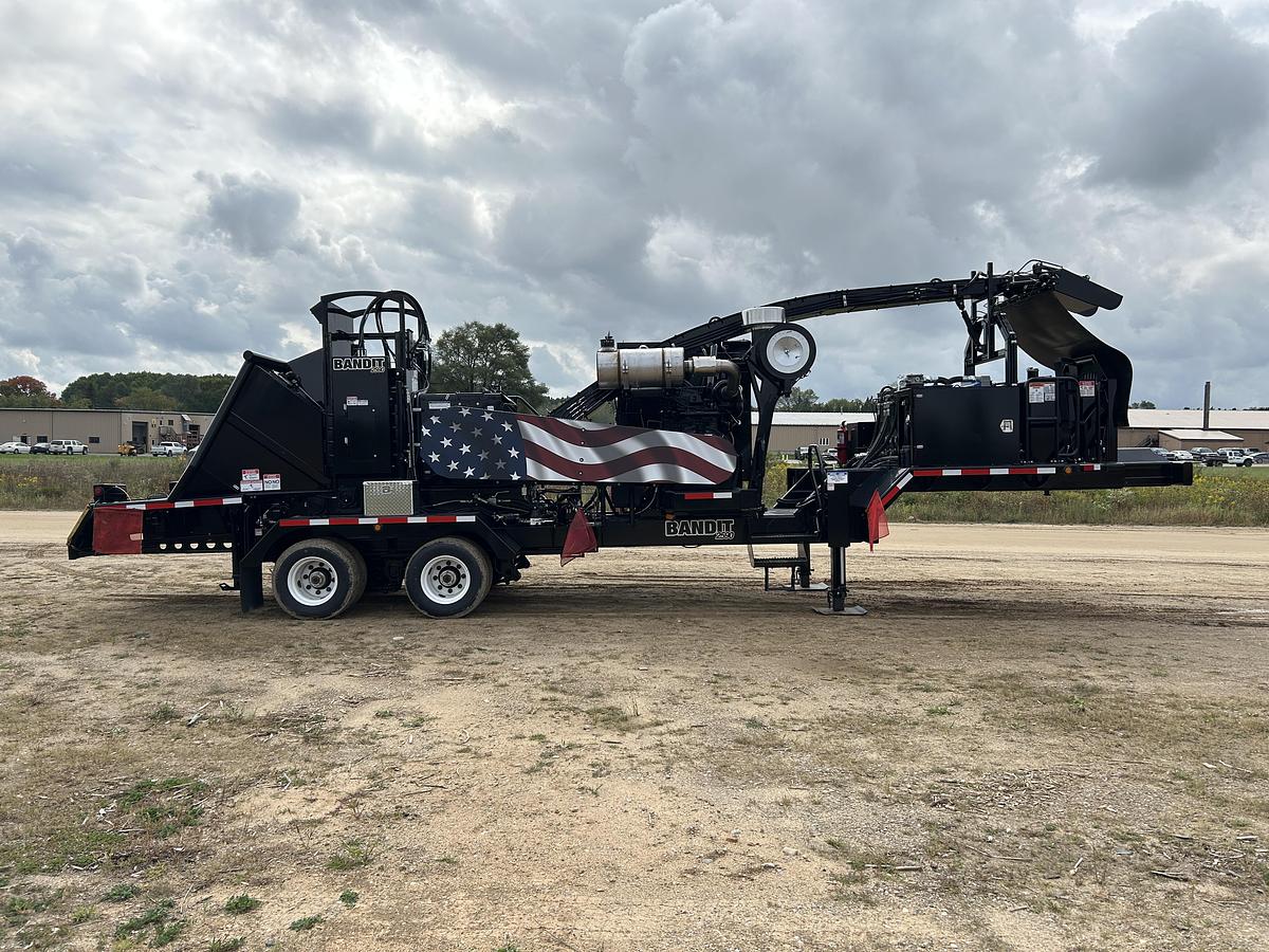 New 2025 Bandit 2590 Wheeled Portable Chipper