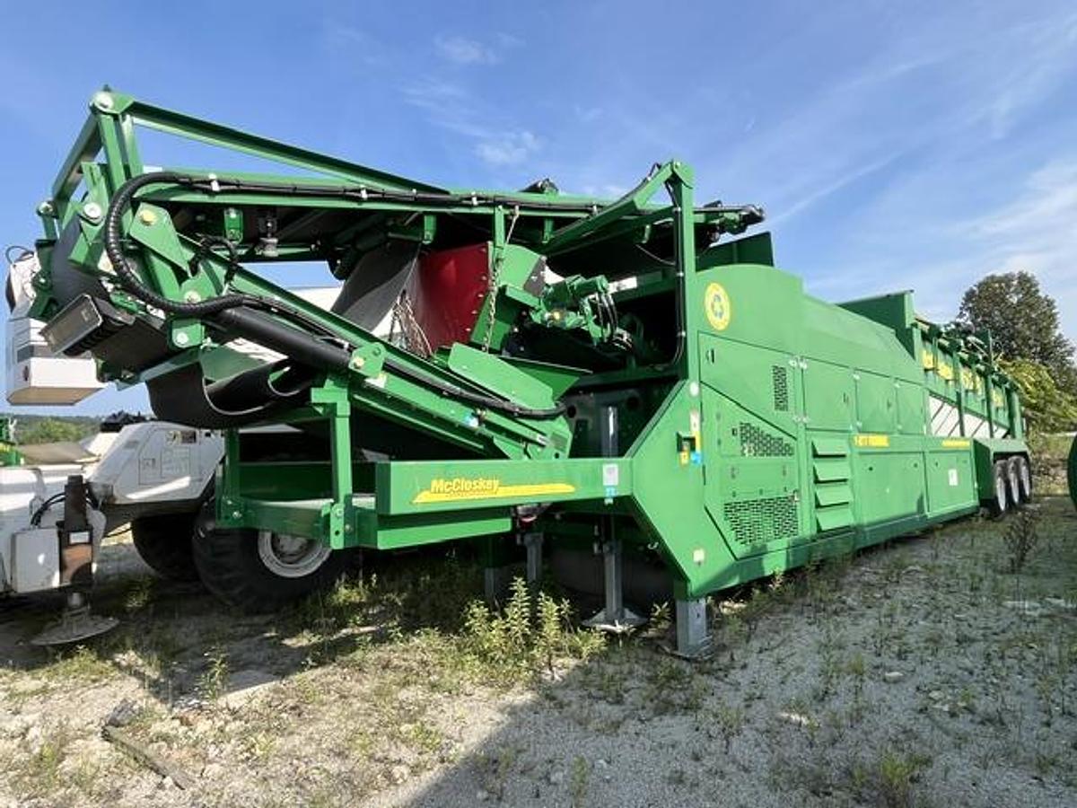 Mccloskey 628 Wheeled Trommel Screen