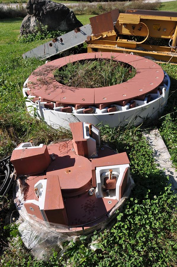 Wheeled Portable VSI Vertical Shaft Impact Crusher Meka MVI 90L