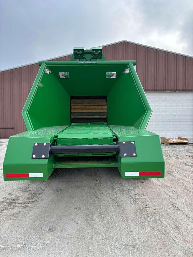 3040T Bandit Tracked Portable Chipper