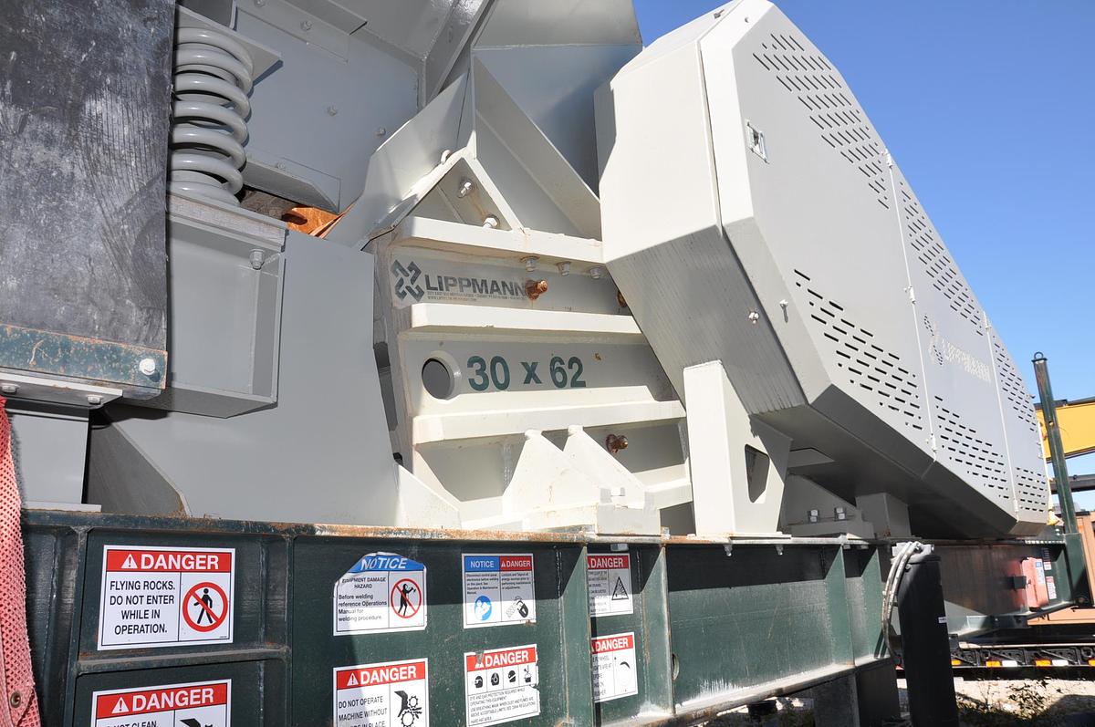 Refurbished Lippmann 30"  x 62" 3062J Jaw Crushing Plant