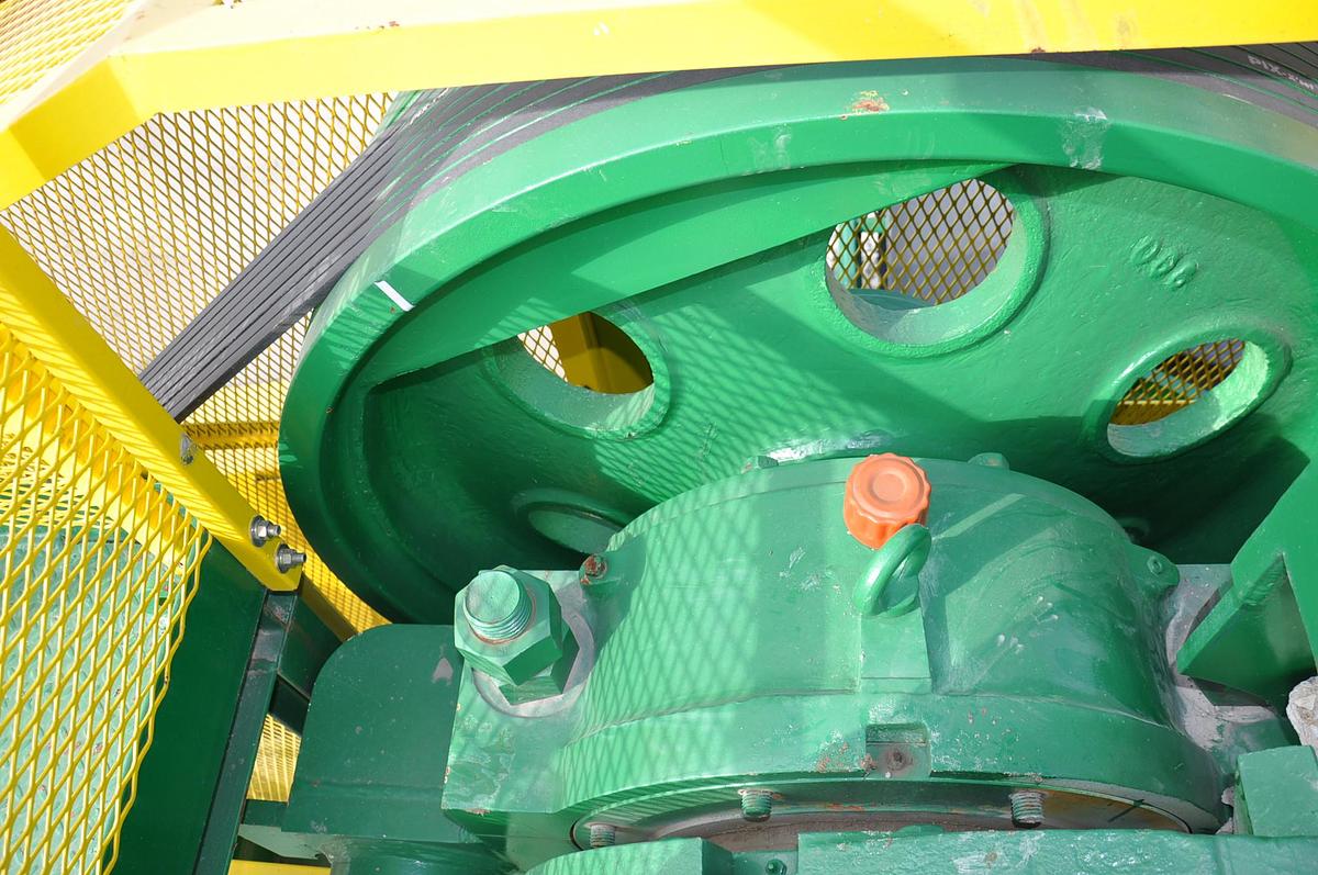 Wheeled Portable 32x54 Jaw Crusher Plant