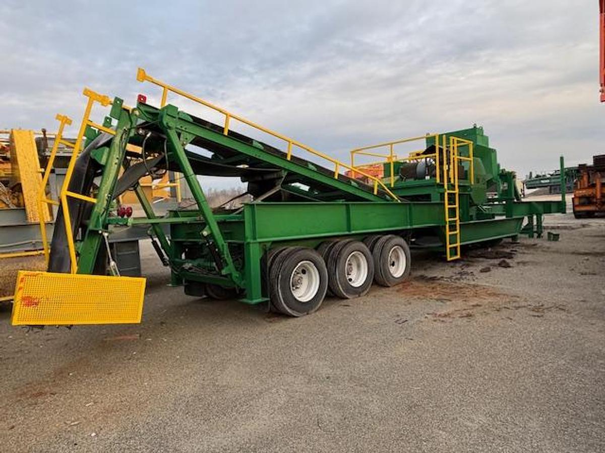 New Portable 24" x 40" (J40) McCloskey Jaw Crushing Plant