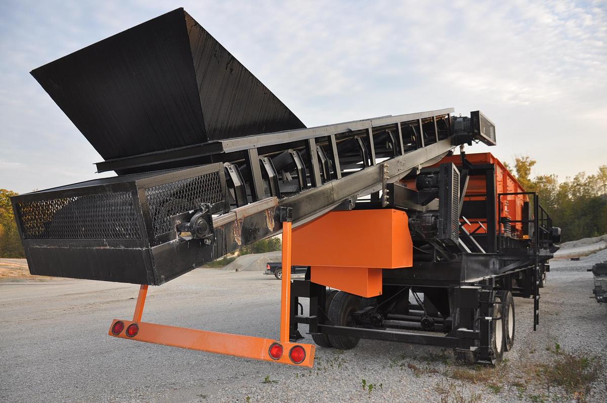 Used 2026 EAGLE CRUSHER 6x20 3 Deck Horizontal