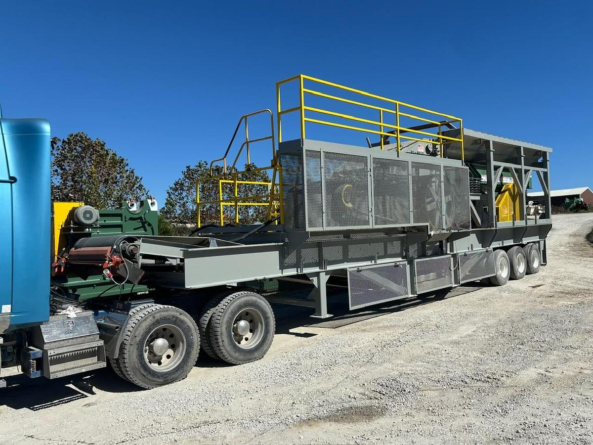 Used 2025 LIPPMANN 5165 LS