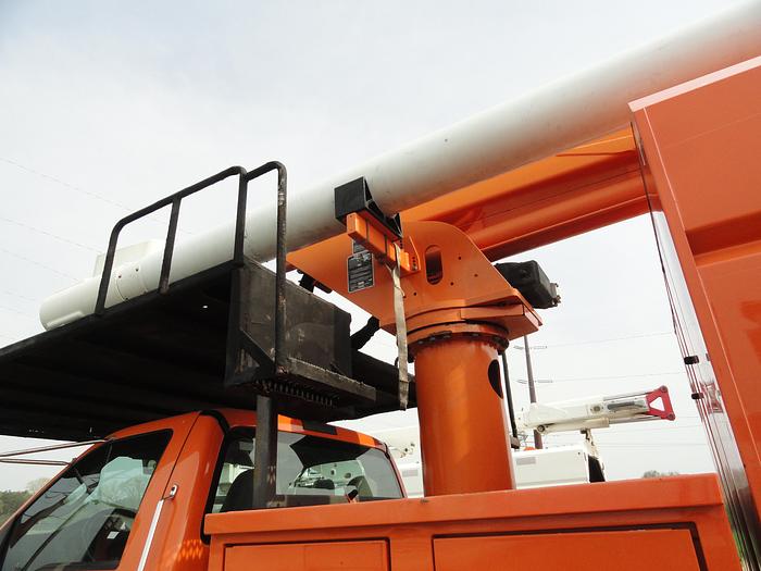 Used 2013 Ford/ Altec F750/ LR7-56