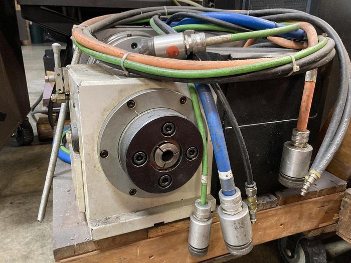 Used 2014 HYUNDAI WIA F400 4th Axis