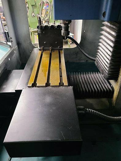Used 1997 Benchman VMC 4000 CNC Milling Machine Mini Mill with Tool Charger NEEDS COMPUTER CPU