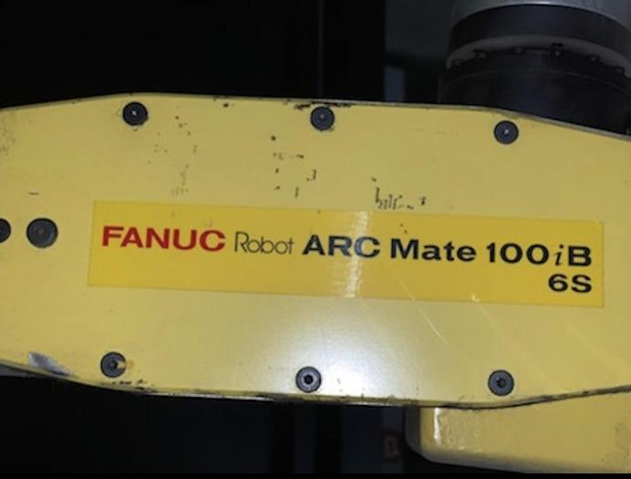 Used FANUC ARCMATE 100iB/6S ROBOTIC LINCOLN SYSTEM 05 MIG WELDING CELL