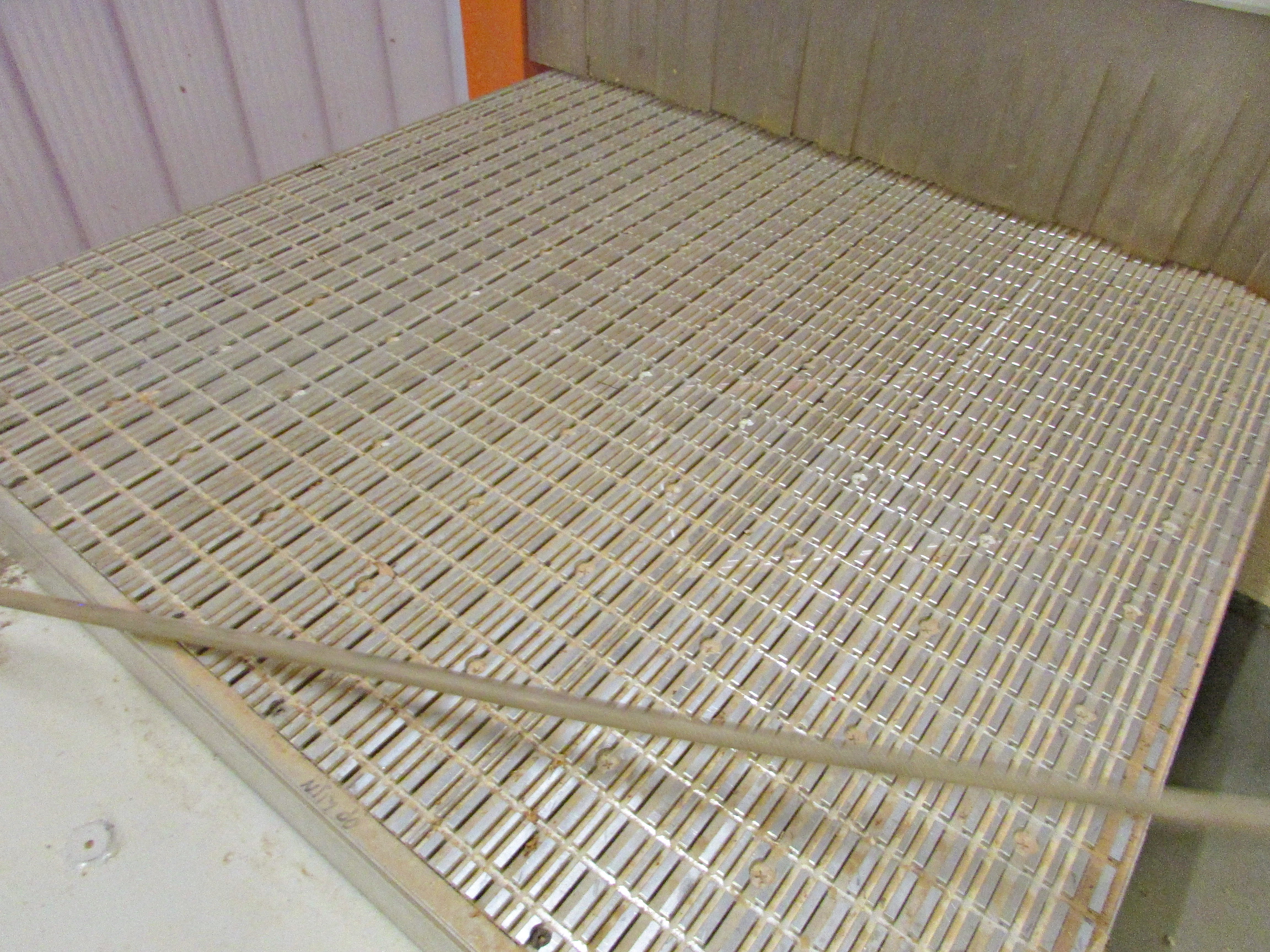 Used SCM Record 220 - 1999