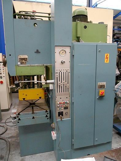 Gebraucht Hydraulische pers SMG CS63