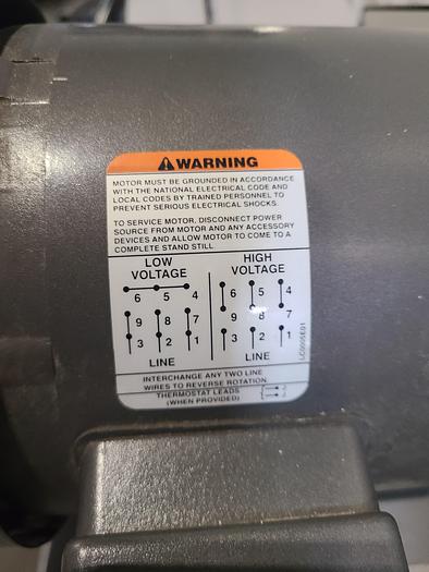 Used DoAll Model C-4 Metal Cutting Bandsaw