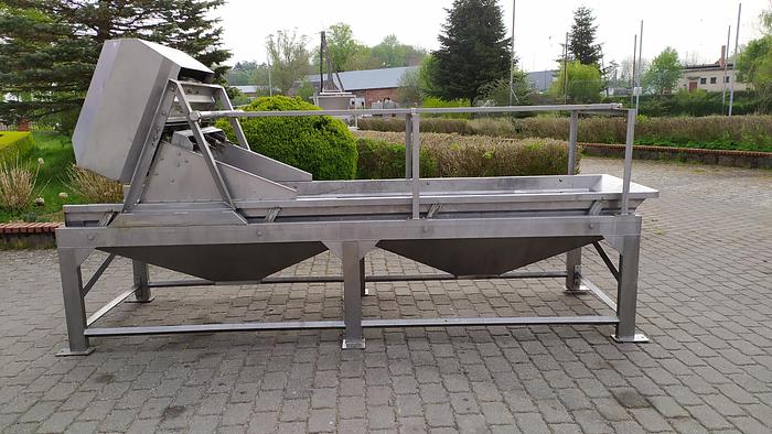 Used Płuczko - separator wibracyjny "Femia" z ruchomą taśmą siatkową