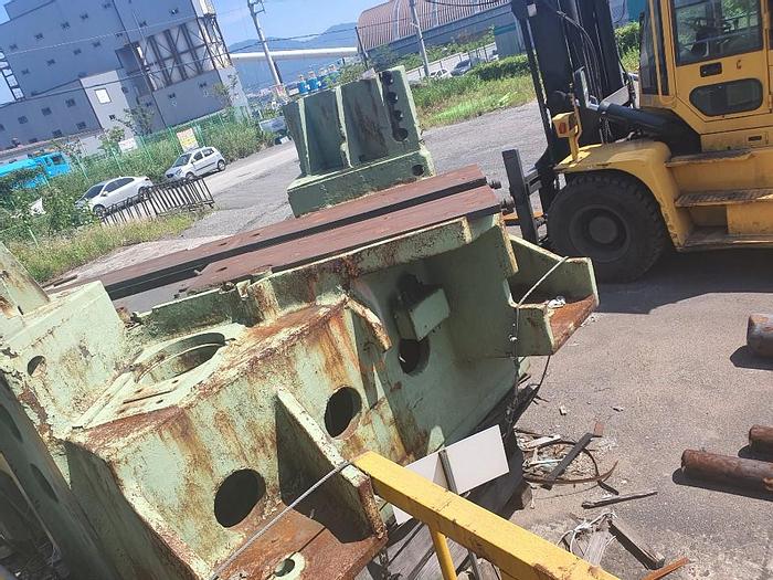 Used Press Forging Open Die Hydraulic CKW1000