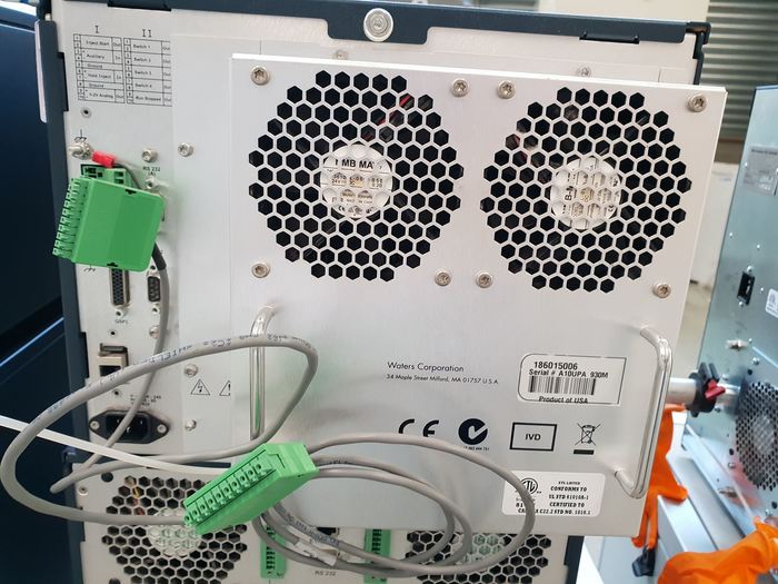 Used Waters ACQUITY UPLC